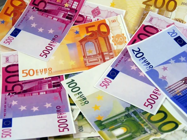 Uma mistura de notas de euro — Fotografia de Stock