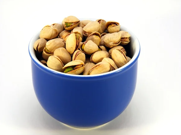 A bowl of pistachio nuts — Stock Photo, Image