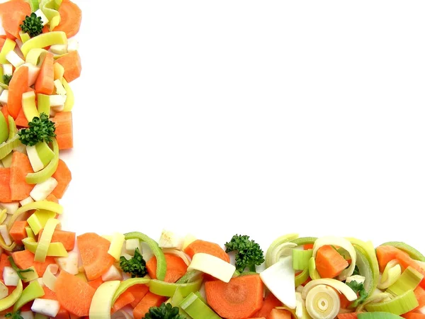 Verduras frescas picadas sobre fondo blanco —  Fotos de Stock