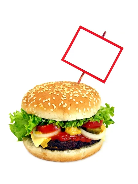 Un cheeseburger avec un panneau vierge encadré rouge — Photo