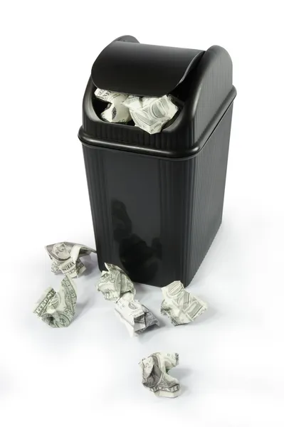 Tam dolar bin doları kağıt para çöp dolu — Stok fotoğraf