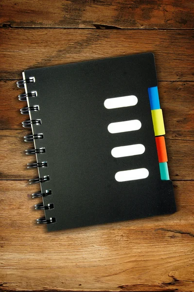 Spirála notebook na dřevěné — Stock fotografie
