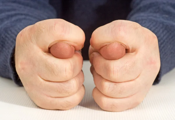 Dedos Mãos Masculinas Dobrado Gesto Figo Recusa Ganância Fotografia De Stock