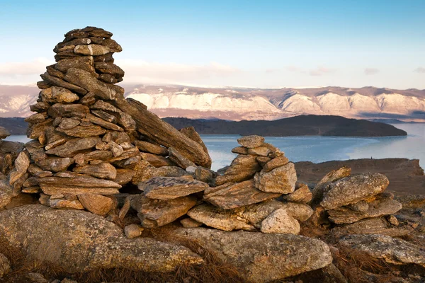 Torre de pedras na montanha Fotografias De Stock Royalty-Free