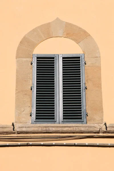 Dekorativní okno — Stock fotografie