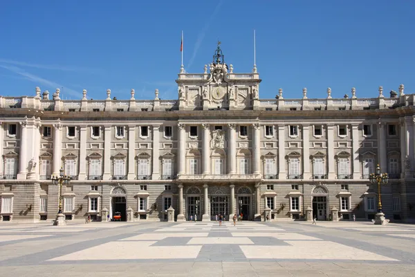 马德里皇家宫殿 — 图库照片