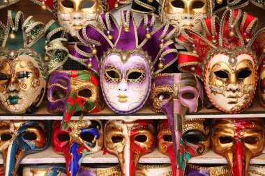 Venedik Karnavalı maskeleri.