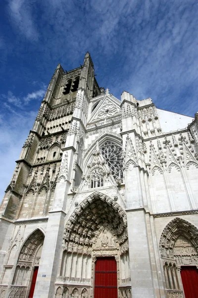 Auxerre gotiska katedralen — Stockfoto