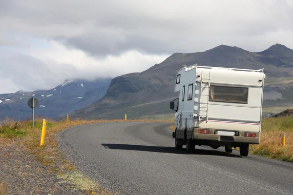 在冰岛旅宿汽车 — 图库照片
