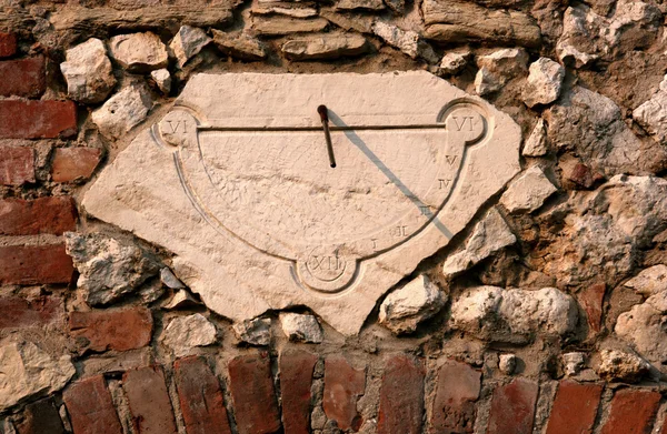 Old sundial clock — Stock Photo, Image