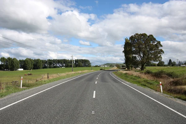 Estrada na Nova Zelândia — Fotografia de Stock