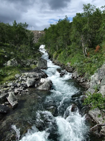 Berg Torrent Noorwegen — Stockfoto