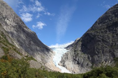 Norveç, jostedalsbreen Milli Parkı. ünlü briksdalsbreen buzul briksdalen Vadisi.