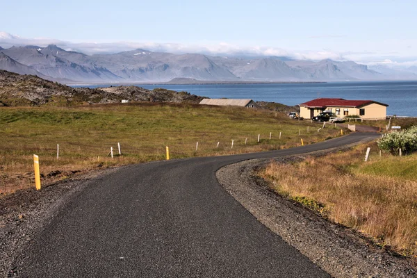 Península Snaefellsnes Islândia Pequena Cidade Arnarstapi — Fotografia de Stock