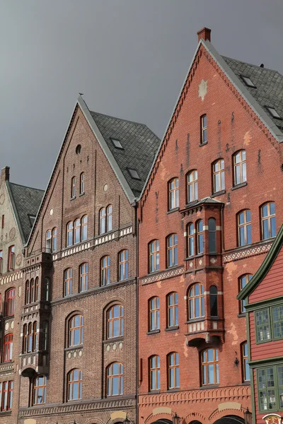 ベルゲン ホルダラン ノルウェーの有名な町です ユネスコ世界遺産ブリッゲン地区 — ストック写真