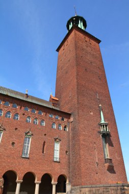 Stockholm, İsveç. tuğla city hall, kungsholmen Adası'nda ünlü dönüm noktası.