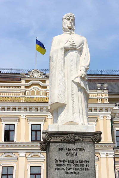 Olga Kiev Saint Princess Important Ukraine History Statue Michailovsky Square — стокове фото