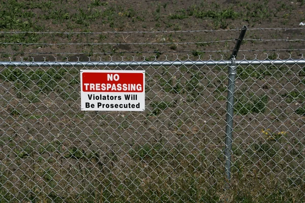 Private Property Fence Trespassing Sign — Stock Photo, Image
