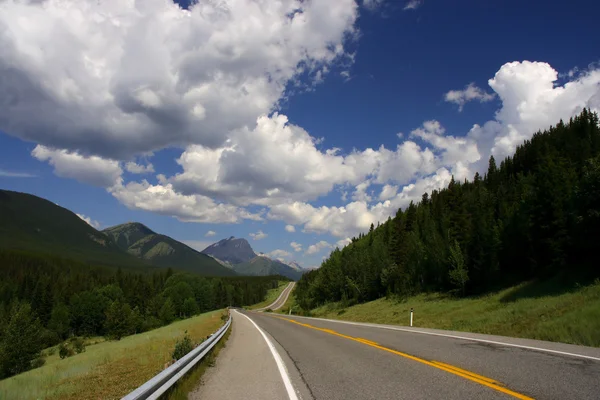 Summer Landscape Kananaskis Country Provincial Park Alberta Canada Empty Road — Stock Photo, Image