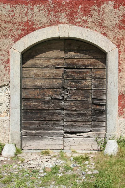Puerta vieja —  Fotos de Stock