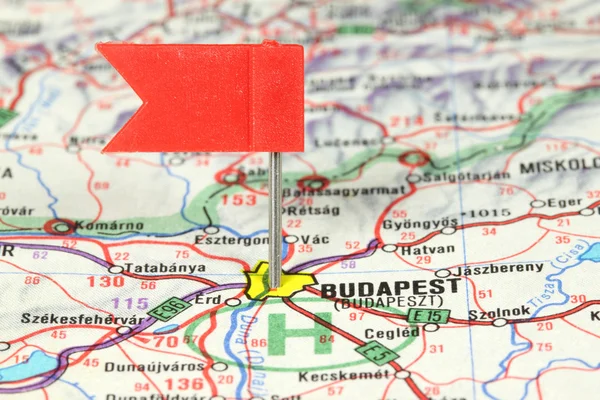 布达佩斯 匈牙利著名的城市 红色标志引脚上旧的地图显示旅游目的地 — 图库照片