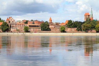 Polonya - torun, şehir vistula Nehri pomerania ve kuyavia bölgeleri arasında bölünür. eski şehir.