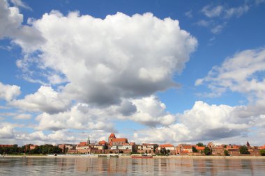 Polonya - torun, şehir vistula Nehri pomerania ve kuyavia bölgeleri arasında bölünür. eski şehir.