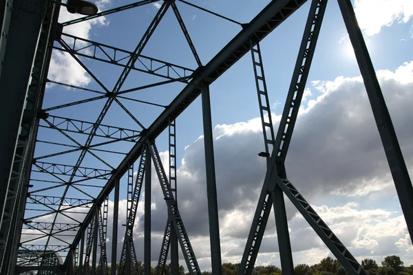 Polonya Torun Makas Köprüsü Çelik Öğeleri Ulaşım Altyapısı — Stok fotoğraf