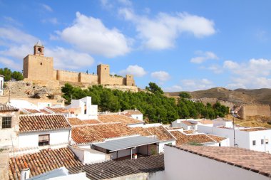 Antequera, İspanya Endülüs bölgesi. tipik İspanyol kasabasında Alcazaba Kalesi.