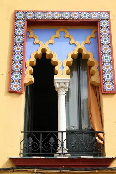 Cordoba penceresinde — Stok fotoğraf