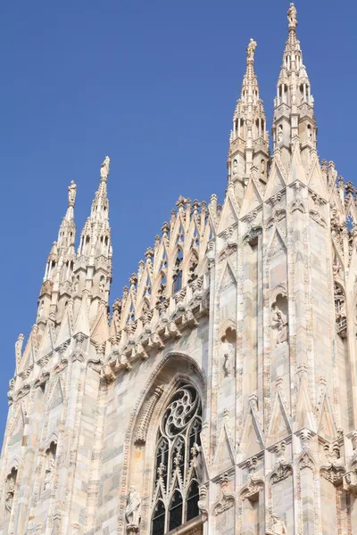ミラノ イタリア 有名なランドマーク 付く大理石で作られた大聖堂 — ストック写真