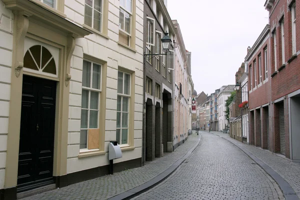 Breda Στην Ολλανδία Παλιά Πόλη Θέα Στο Δρόμο — Φωτογραφία Αρχείου