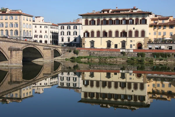 Stadtbild Von Florenz Italien Mit Flussspiegelung Des Arno — Stockfoto