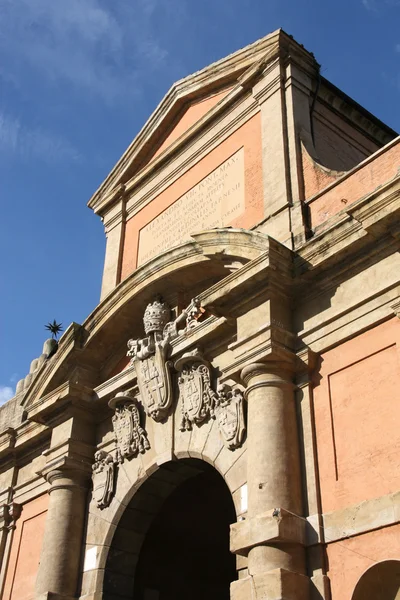 Γκαλιέρα Πορτα Παλιό Αψίδα Ορόσημο Στην Μπολόνια Εμίλια Ρομάνια Ιταλία — Φωτογραφία Αρχείου
