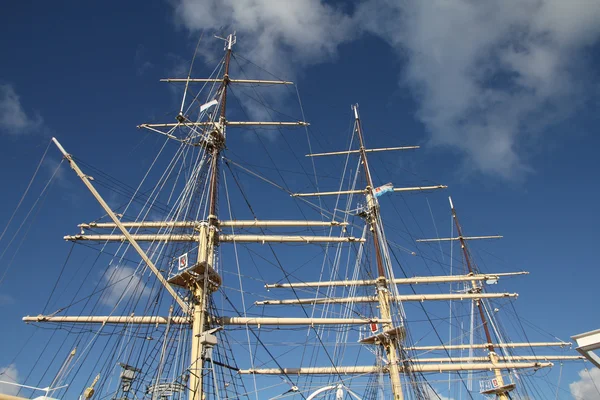Muzeum Fregaty Żaglowce Dar Pomorza Masztów Olinowanie Statku Morskiego Gdynia — Zdjęcie stockowe