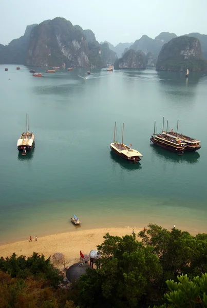 Halong-Bucht, Vietnam Stockbild