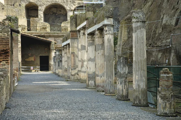 Herculaneum kazıları