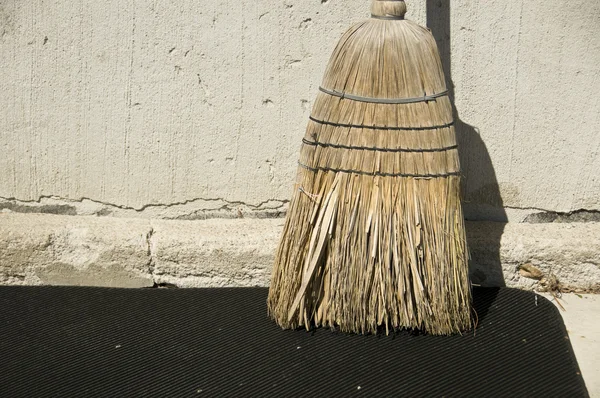 Close Used Broom Wall — Stock Photo, Image