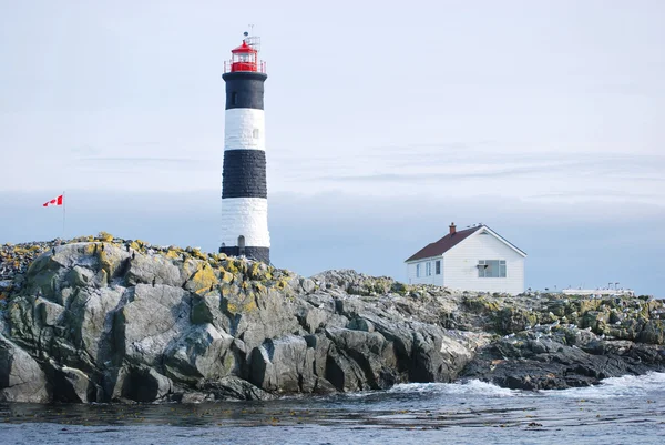 Lighthouse, Victoria Island area — Stock Photo, Image