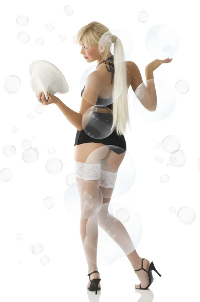 Mooie Sexy Blond Meisje Zwarte Jurk Opstijgen Haar Witte Hoed — Stockfoto