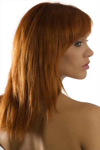 バックライトの肖像若い赤髪の女 — ストック写真