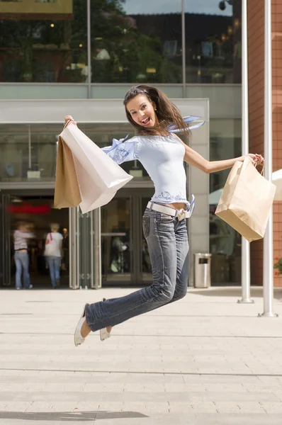 Springen zum Einkaufen — Stockfoto
