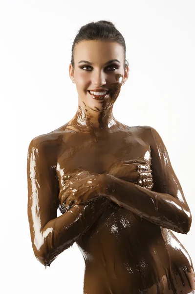 Удивительный Снимок Молодой Красивой Брюнетки Обнаженным Телом Покрытым Сладким Шоколадом — стоковое фото