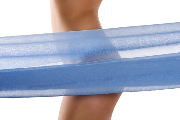 Nahaufnahme Eines Nackten Frauenkörpers Hinter Einem Transparenten Farbigen Material Beauty — Stockfoto