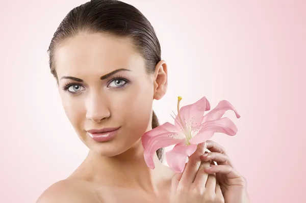 Fresh beauty and pink flower — Stock Photo, Image