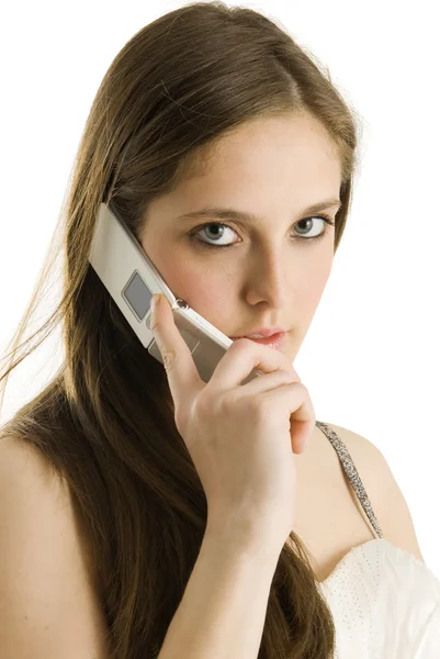 Милый Крупный План Молодой Брюнетки Длинными Волосами Говорящей Мобильному Телефону — стоковое фото