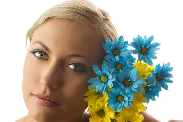 Gelbe und blaue Blume — Stockfoto