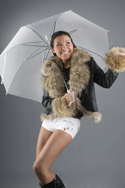 Jeune Mignonne Fille Sous Parapluie Blanc — Photo