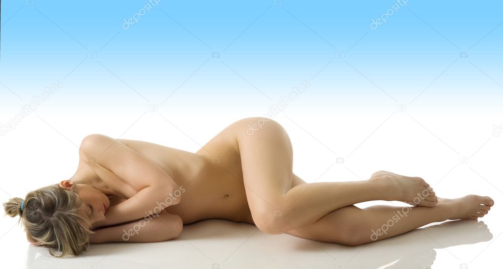 Natural nude girl