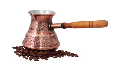 eski kahve demliği ve kahve çekirdekleri